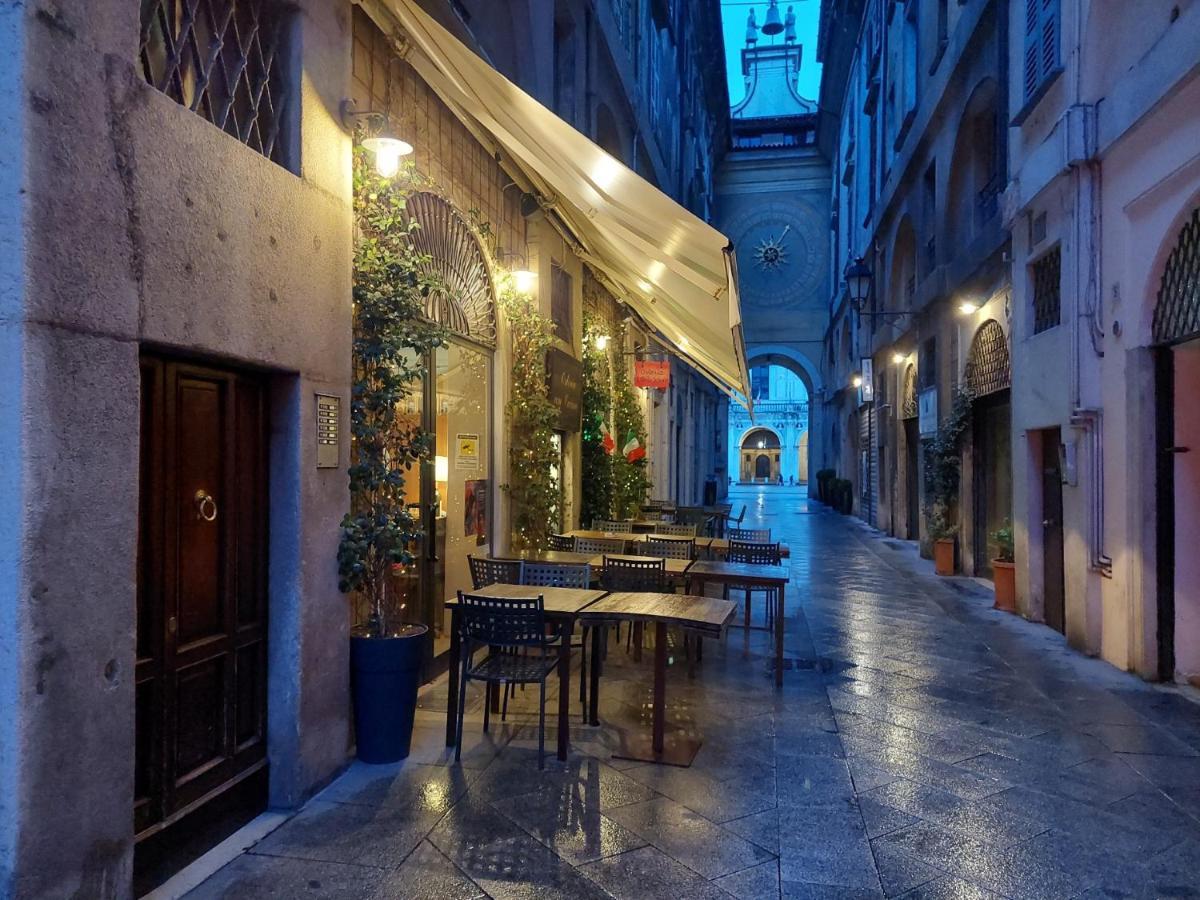 Fiordiluna, Nel Cuore Di Brescia Hotel Екстериор снимка