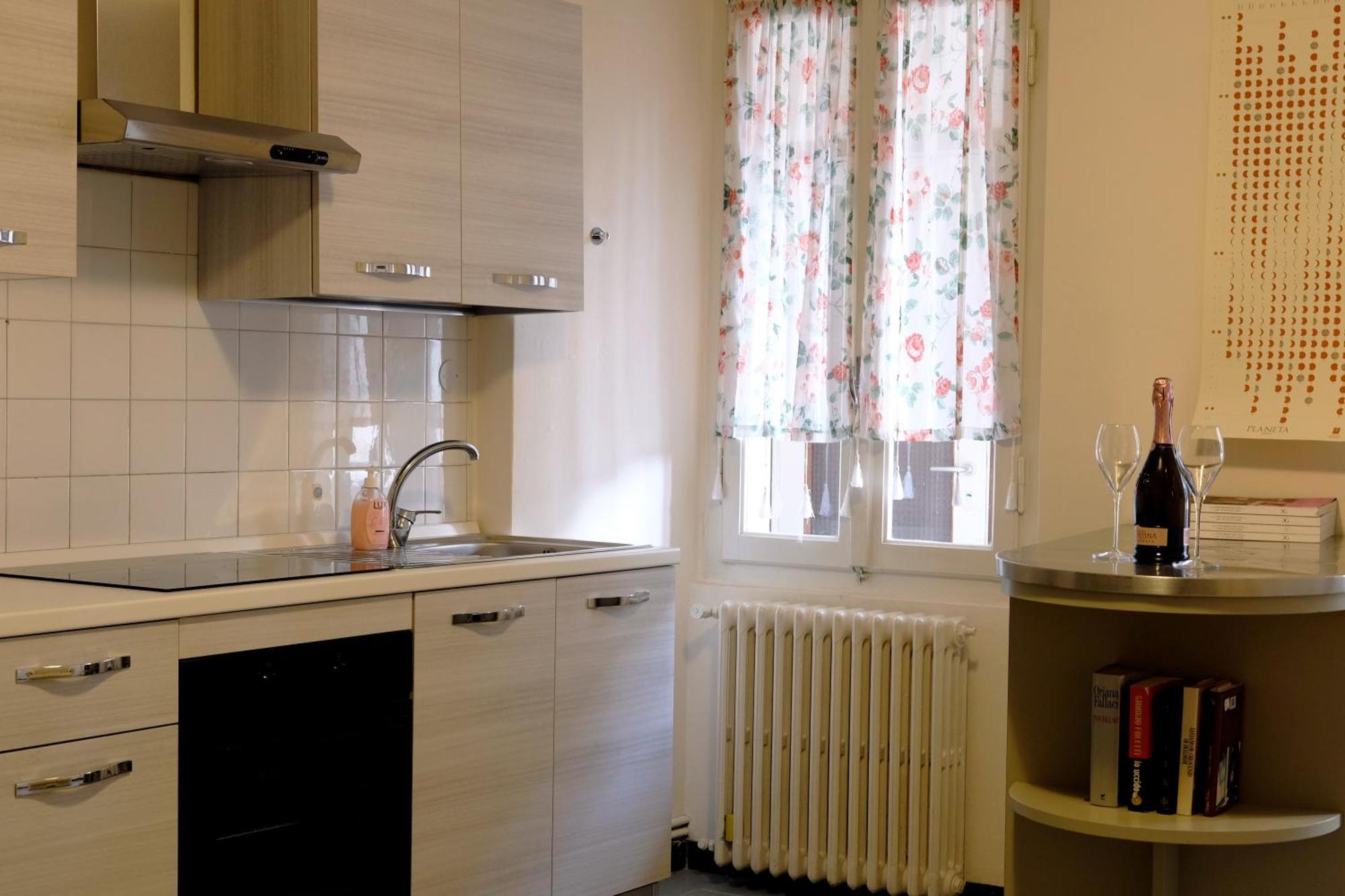 Fiordiluna, Nel Cuore Di Brescia Hotel Екстериор снимка